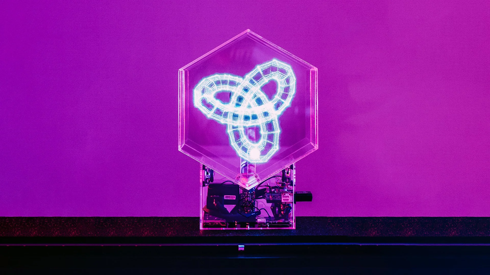 INFINITΞ FUTURΞ